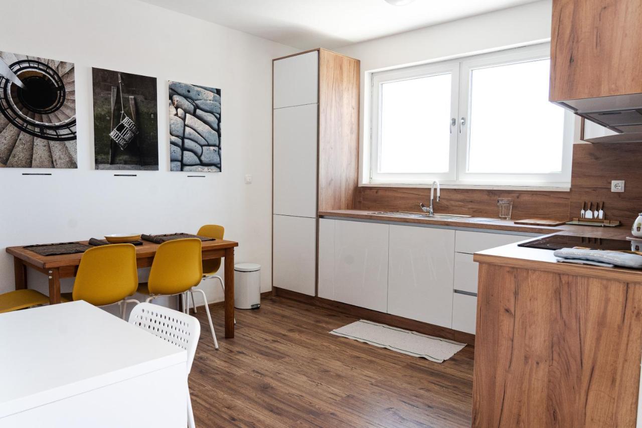 Station 22 - Brand New Apartment With A Terrace And Private Parking Вир Екстер'єр фото
